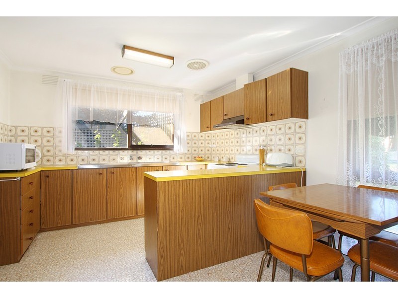 8/7 Carlisle Crescent, Hughesdale VIC 3166