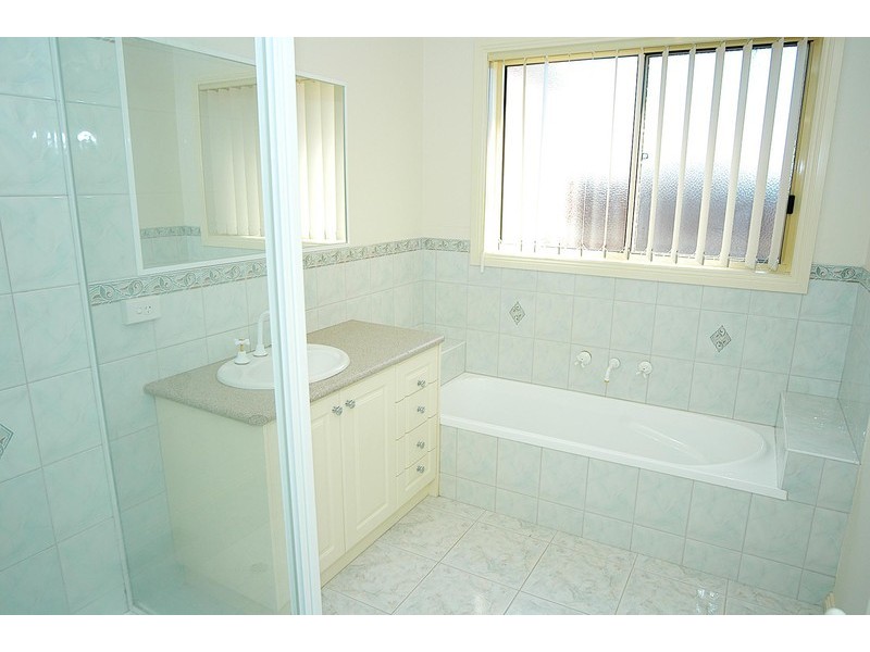 2/1778 Dandenong Road, Oakleigh East VIC 3166