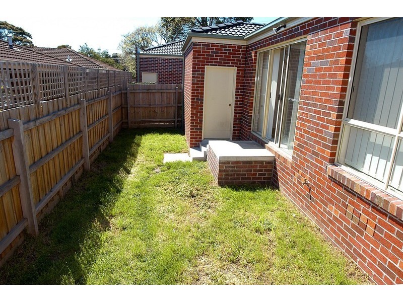 2/1778 Dandenong Road, Oakleigh East VIC 3166