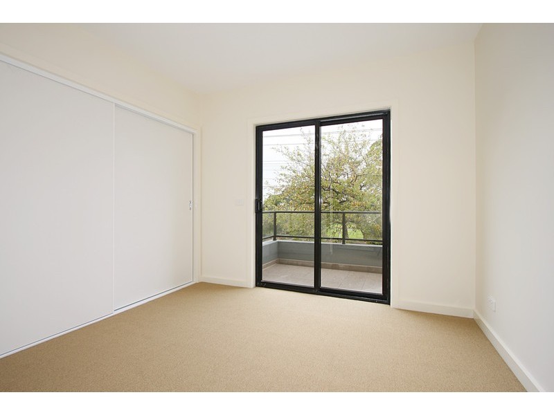 9-11 Inverness Street, Clarinda VIC 3169