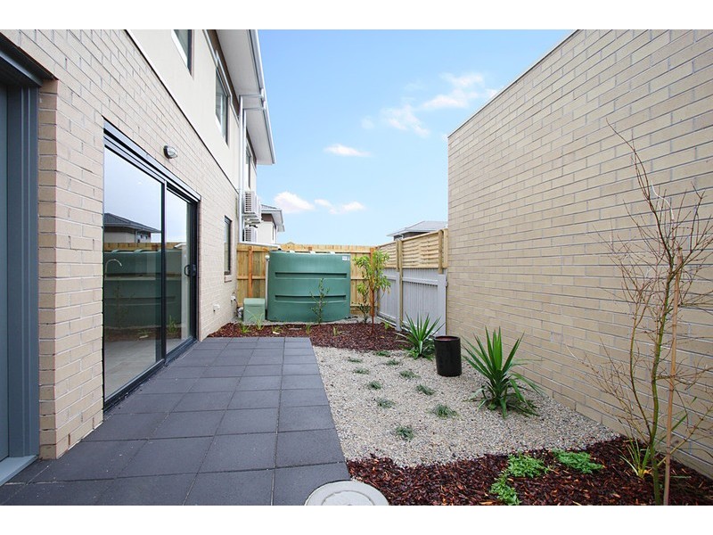 9-11 Inverness Street, Clarinda VIC 3169