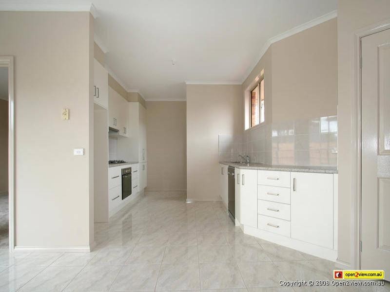 2/35 Second Street, Clayton South VIC 3169