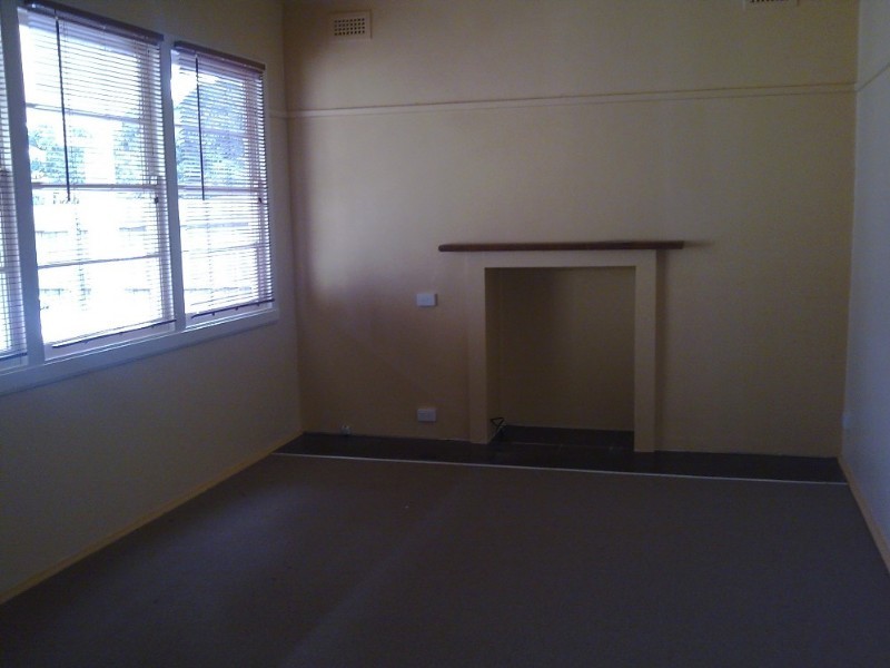 18 Brine Street, Hughesdale VIC 3166