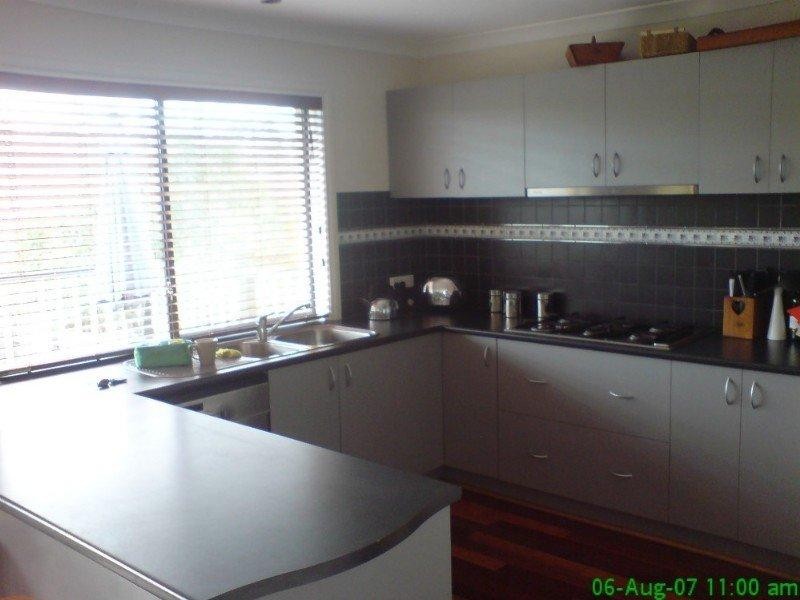 14 Carramar Street, Chadstone VIC 3148