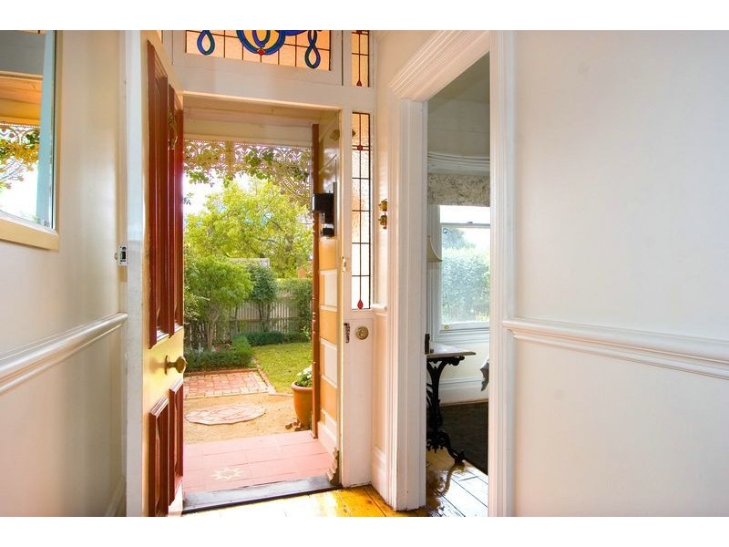 16A Rugby Road, Hughesdale VIC 3166