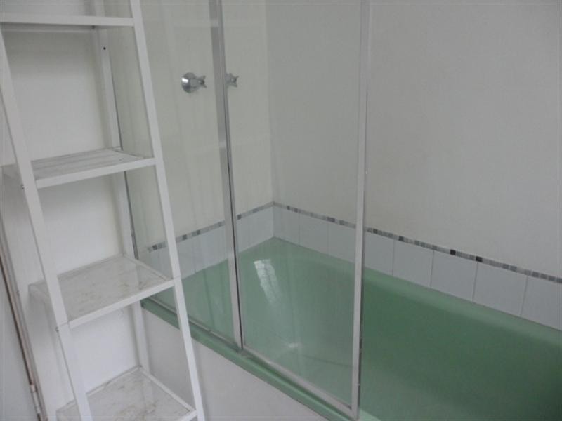 1/20 Elaroo Street, Chadstone VIC 3148