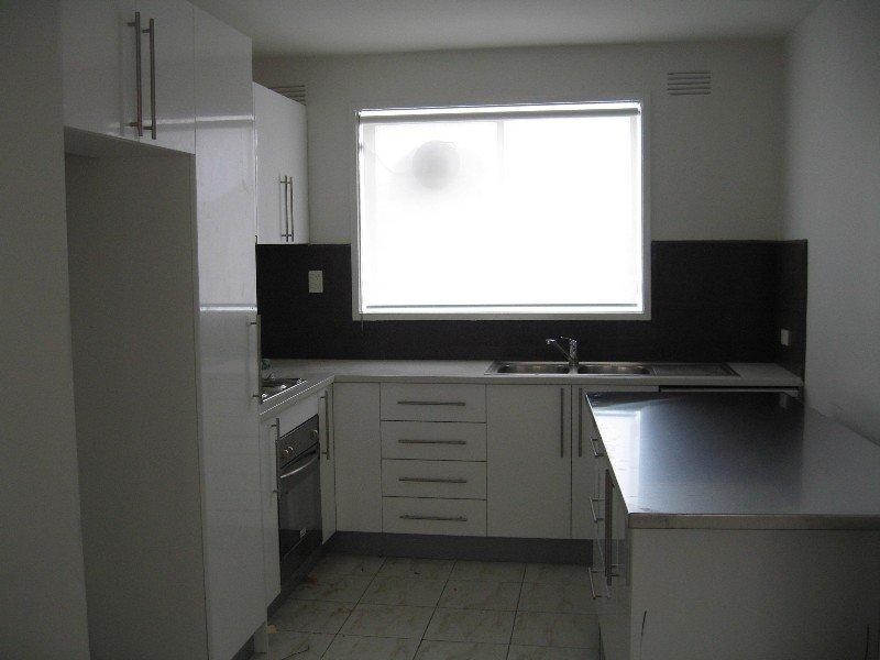 4/264 Huntingdale Road, Oakleigh VIC 3166