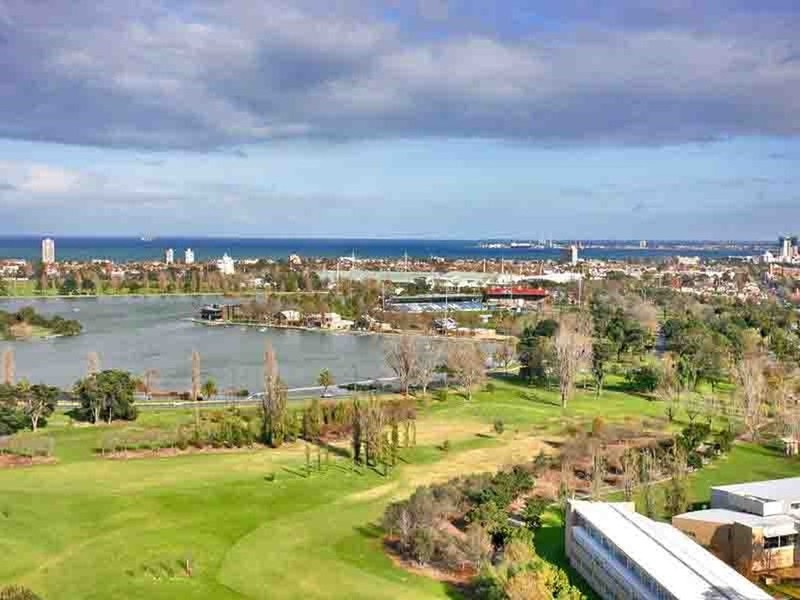 711/55 Queens Road, Melbourne VIC 3000