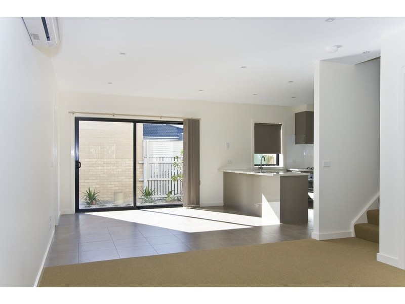 9/9-11 Inverness Street, Clarinda VIC 3169