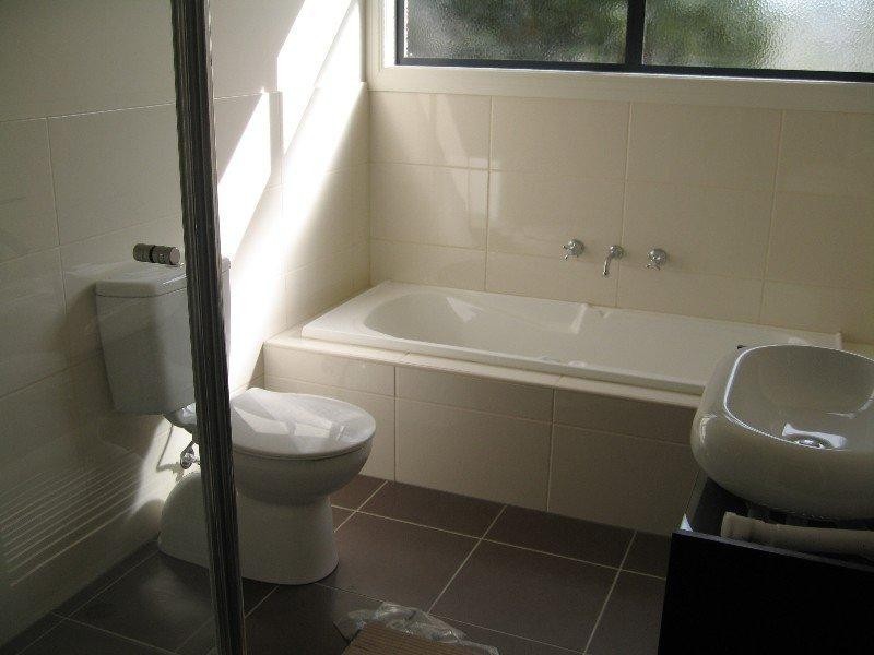 13 Jordan Street, Clayton VIC 3168