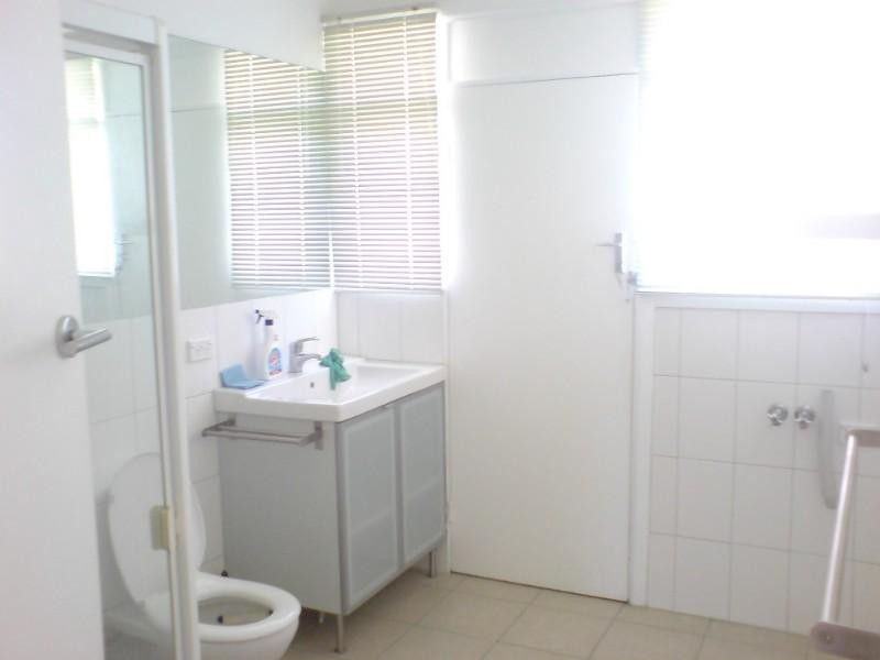 2/18 Carrum Street, Malvern East VIC 3145