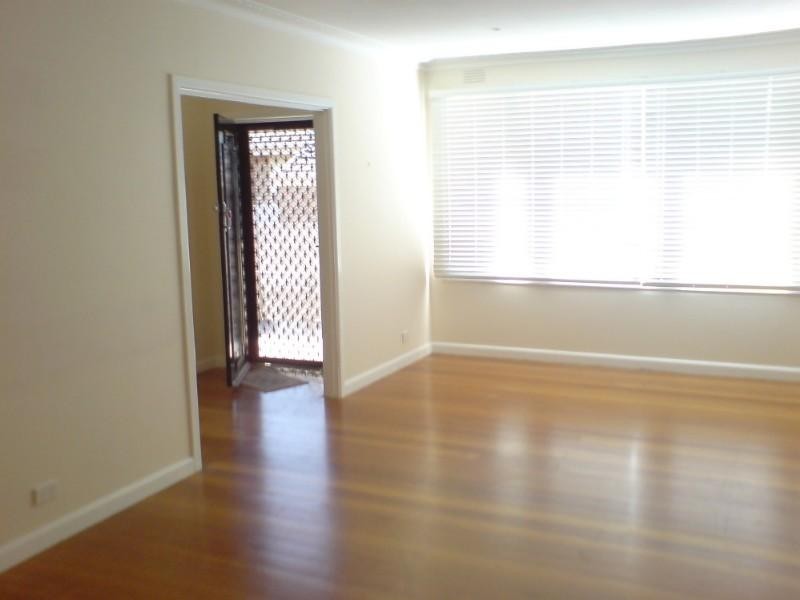2/18 Carrum Street, Malvern East VIC 3145