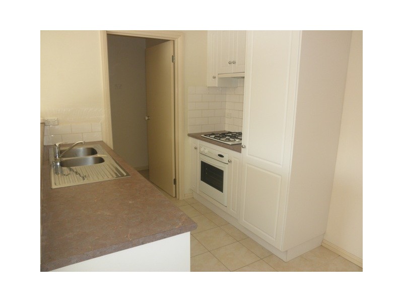 1/2 Fenton Street, Oakleigh East VIC 3166