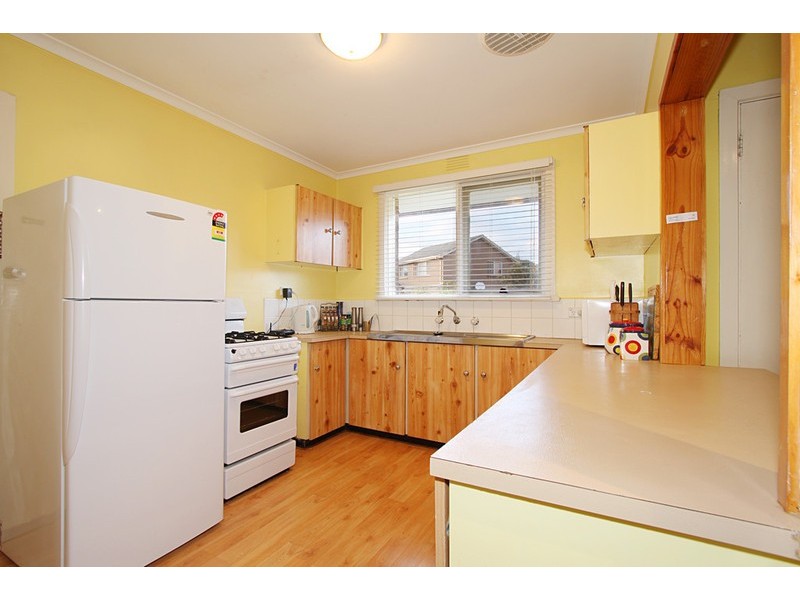 2/32 Atkinson Street, Chadstone VIC 3148