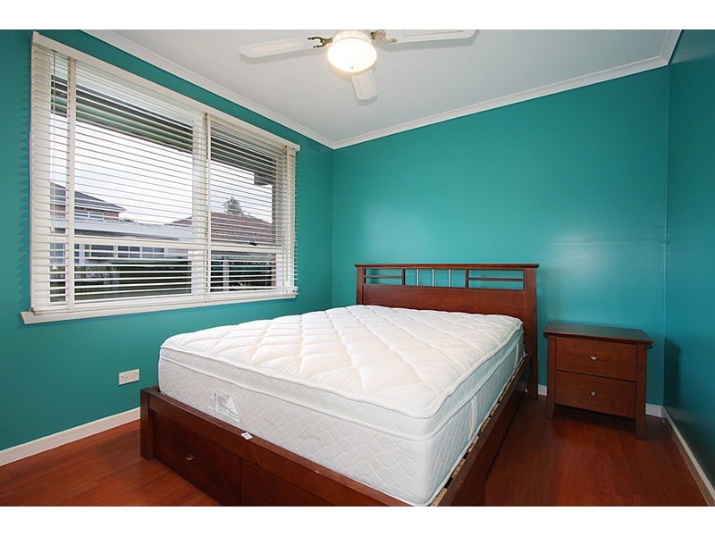 2/32 Atkinson Street, Chadstone VIC 3148