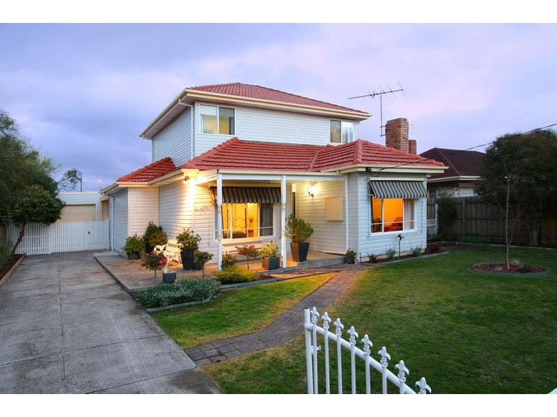16 Thana Street, Bentleigh East VIC 3165