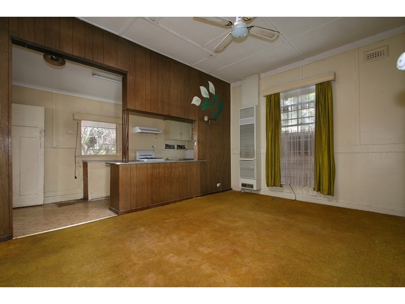 26 Simmonds Street, Hughesdale VIC 3166