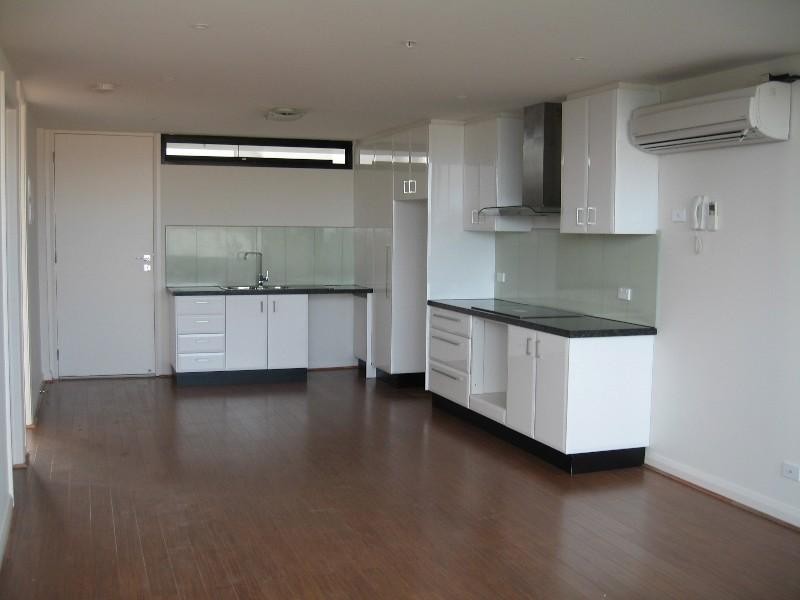 1/30 Swindon Road, Hughesdale VIC 3166