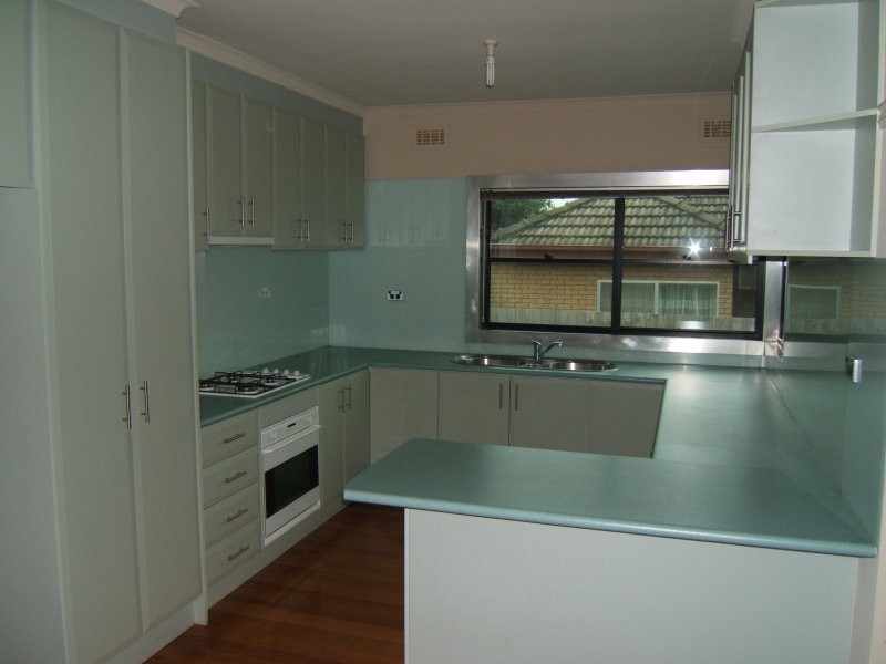 9 Tullius Avenue, Oakleigh East VIC 3166