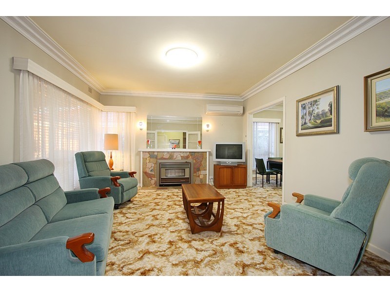 6 Moorookyle Avenue, Hughesdale VIC 3166