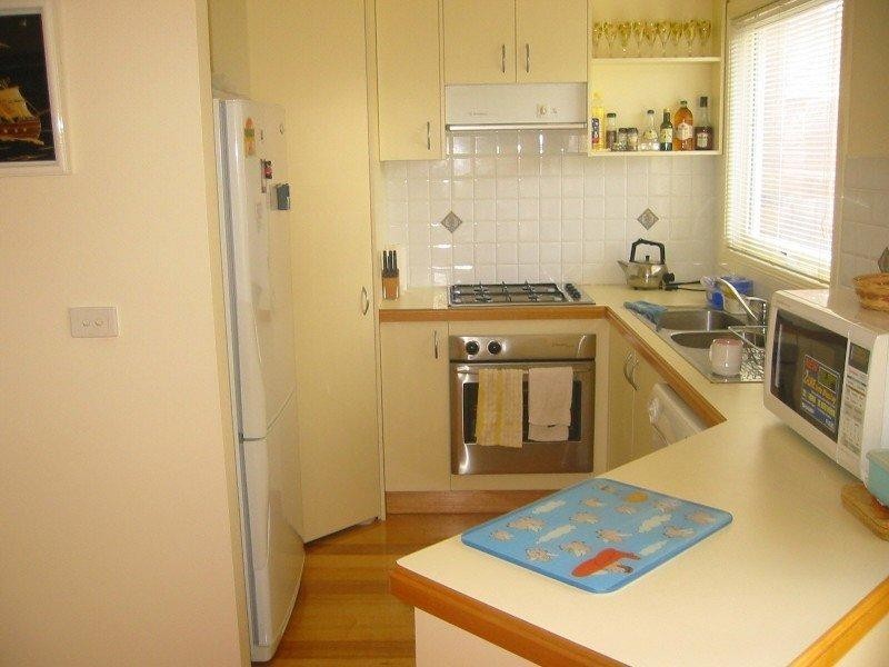 2/32 Hobart Road, Murrumbeena VIC 3163