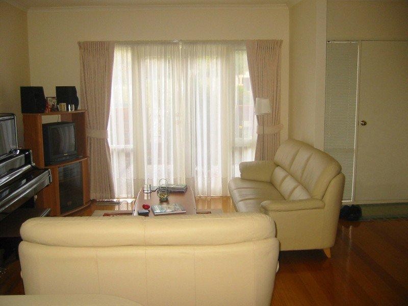 2/32 Hobart Road, Murrumbeena VIC 3163