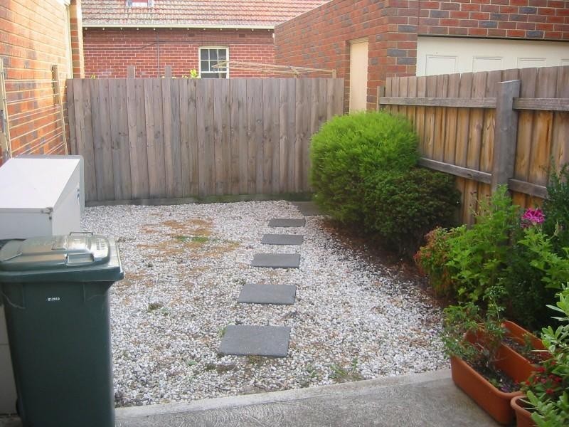 2/32 Hobart Road, Murrumbeena VIC 3163