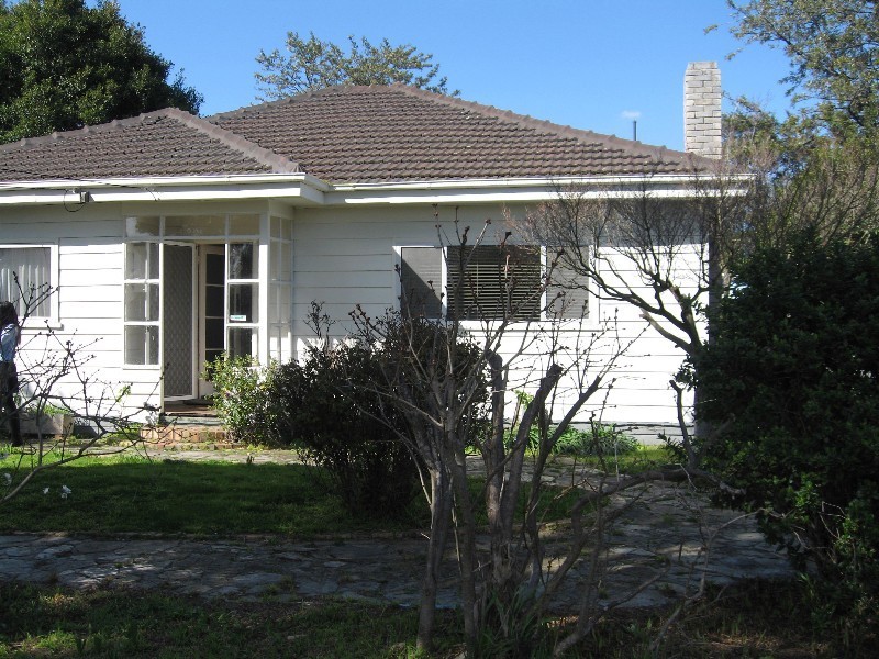 42 Stockdale Avenue, Clayton VIC 3168