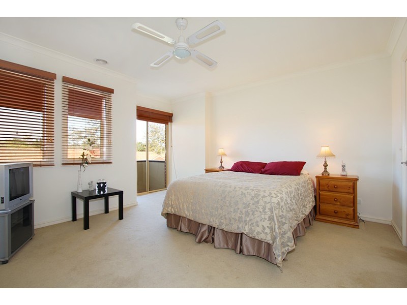 4/1248 North Road, Oakleigh VIC 3166