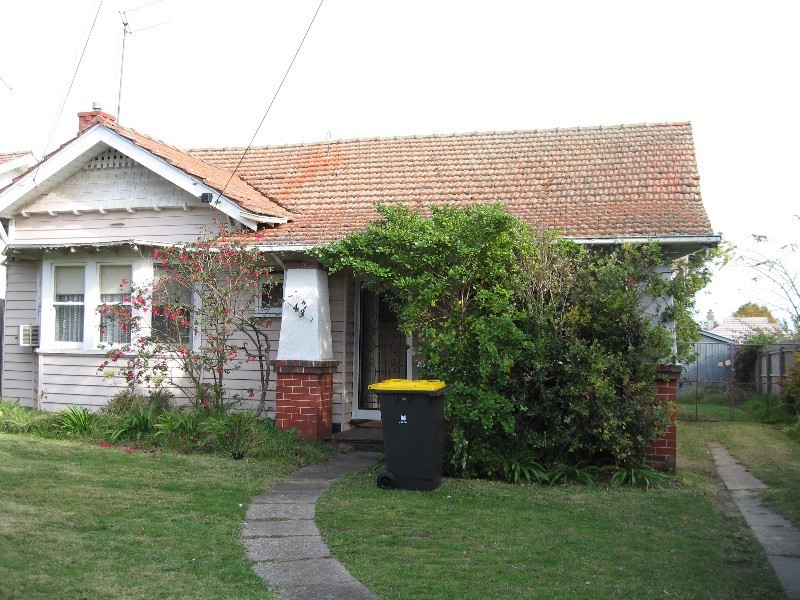 43 Latrobe Street, Hughesdale VIC 3166