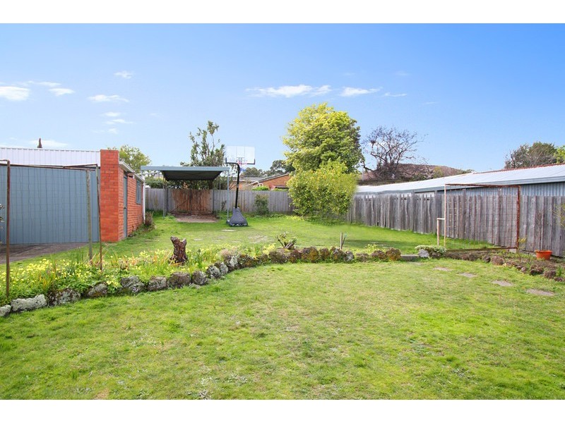 25 Holmes Street, Noble Park VIC 3174