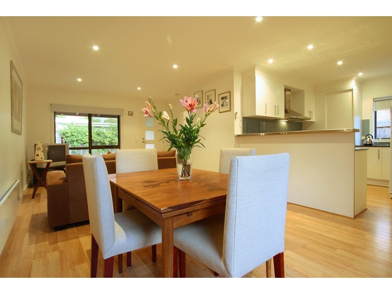 40 Long Place, Hughesdale VIC 3166