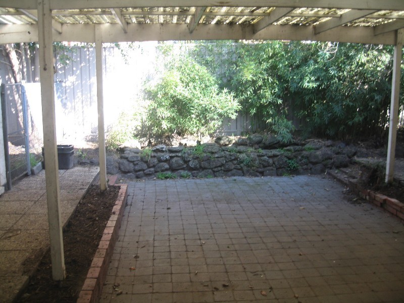 76 High St Road, Ashwood VIC 3147