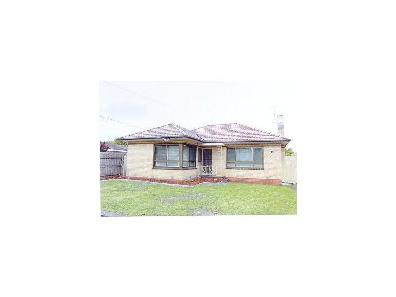 18 Ormond Road, Clayton VIC 3168