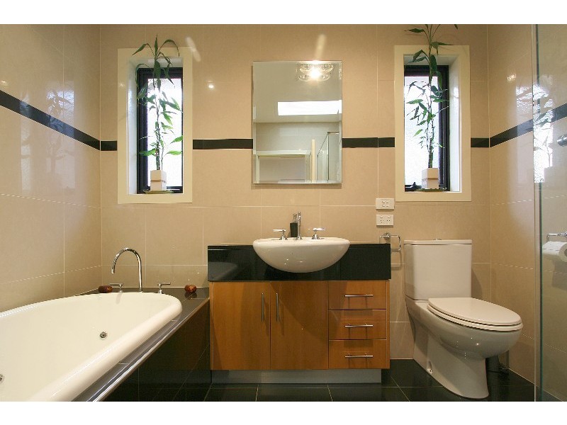 4 Rosemary Street, Chadstone VIC 3148