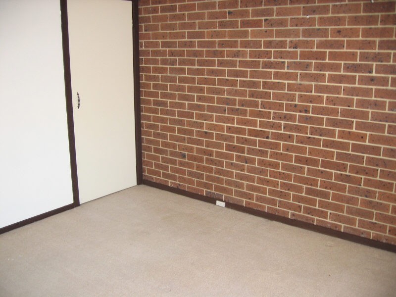 2/3 Crewe Road, Hughesdale VIC 3166