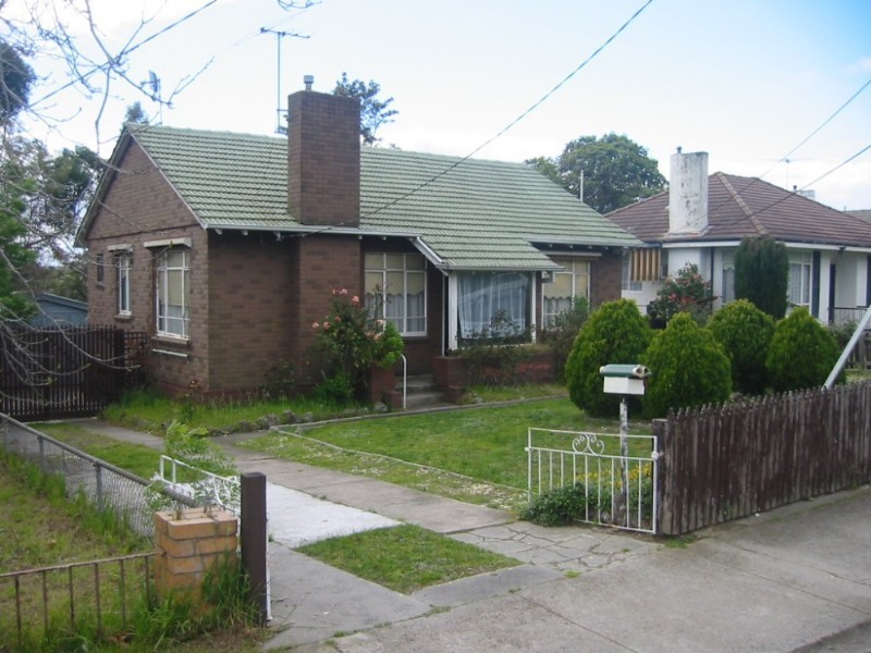 25 Batesford Road, Chadstone VIC 3148