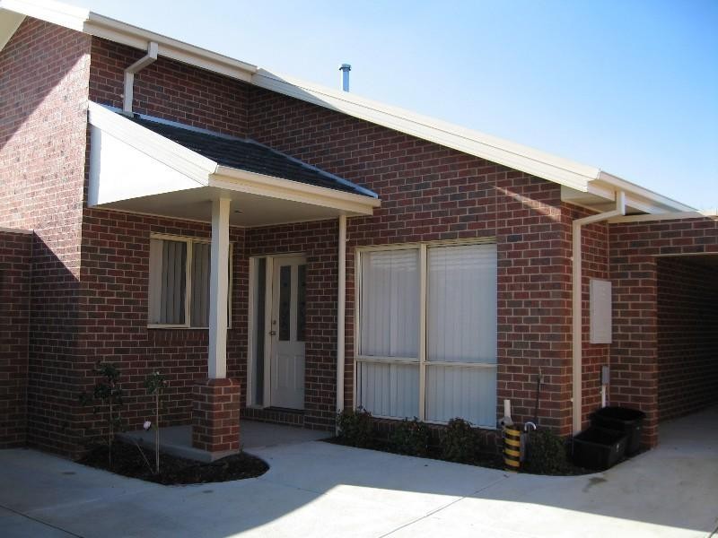 2/40 Jingella Avenue, Chadstone VIC 3148