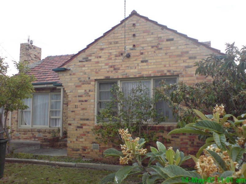 31 Ormond Road, Clayton VIC 3168