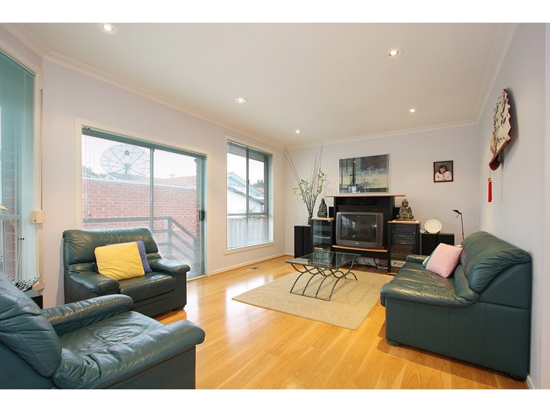 2/39 Darling Street, Hughesdale VIC 3166