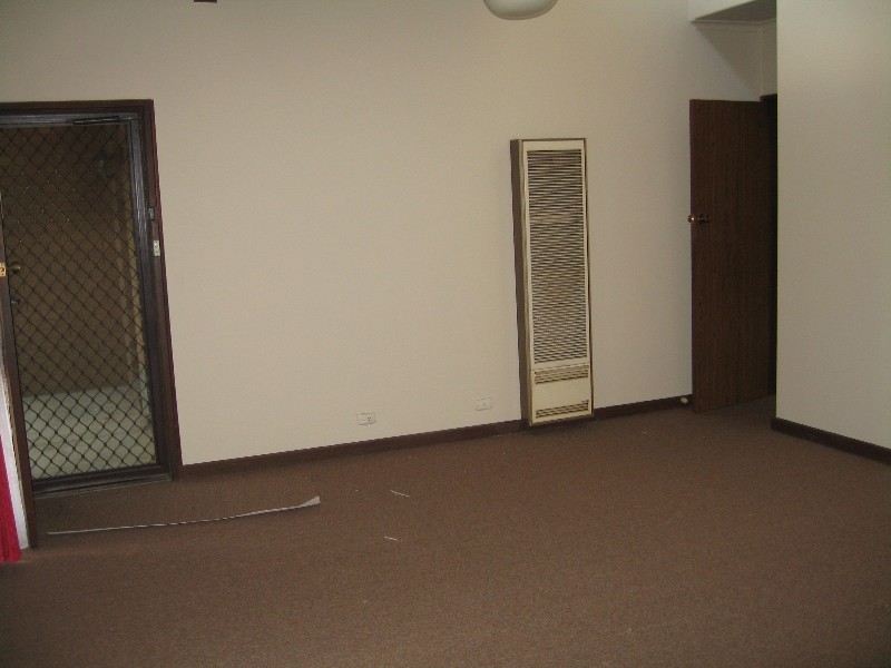 6/9a Coombs Avenue, Oakleigh South VIC 3167