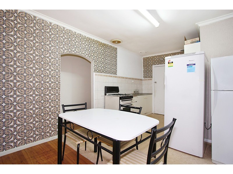 33 Evelyn Street, Clayton VIC 3168