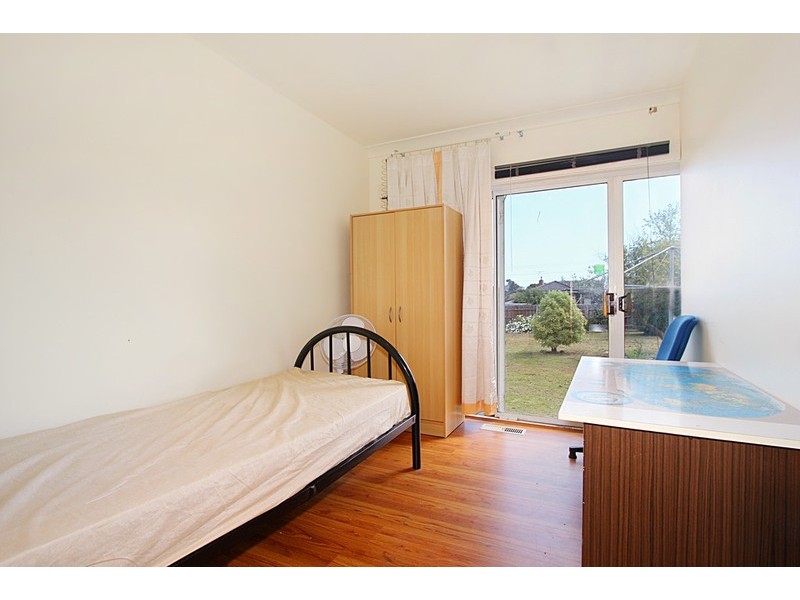 33 Evelyn Street, Clayton VIC 3168