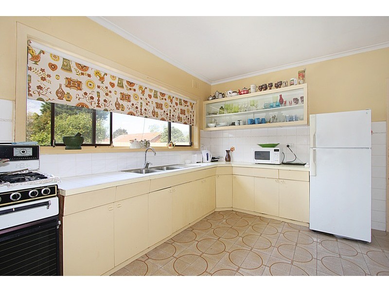 6 Arunta Crescent, Clarinda VIC 3169