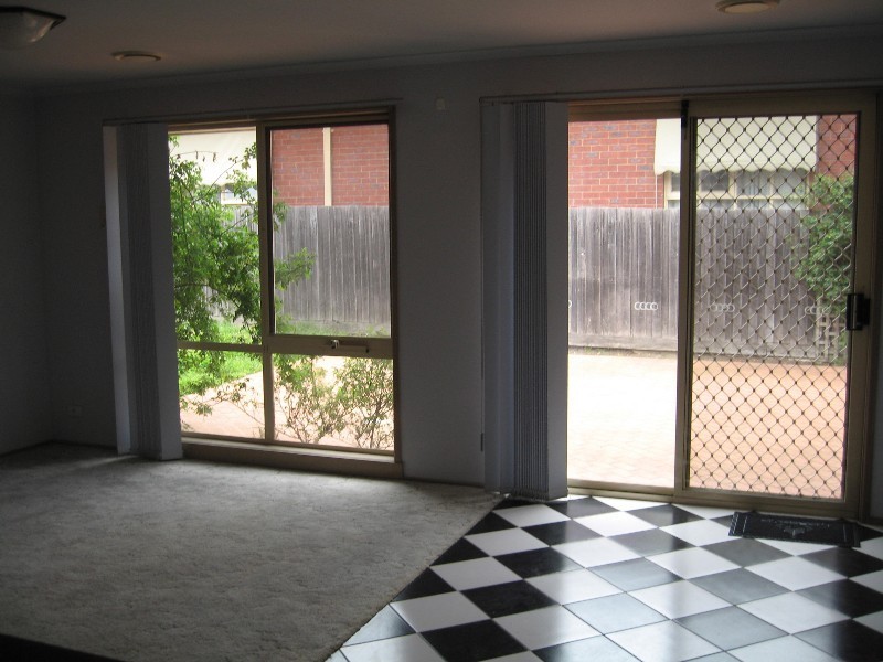 15 Lawson Street, Oakleigh East VIC 3166