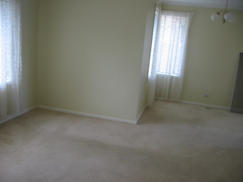 1 Leslie Court, Clayton South VIC 3169