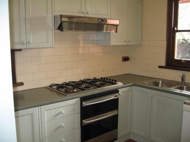 25 Heath Avenue, Oakleigh VIC 3166