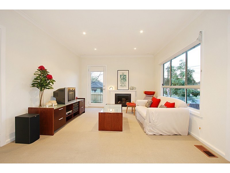 9 Moorong Street, Chadstone VIC 3148