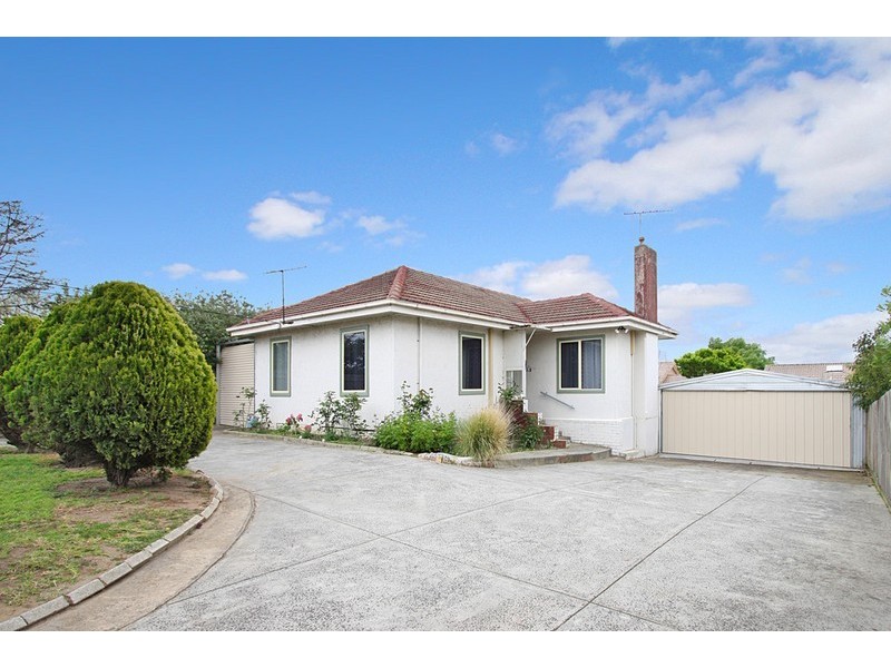 19 Waverley Road, Chadstone VIC 3148