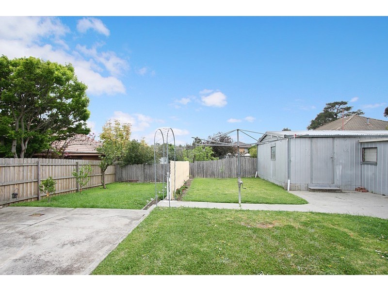 19 Waverley Road, Chadstone VIC 3148